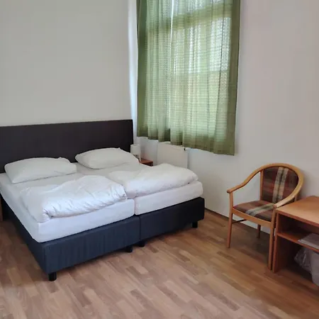 Zamecek Uhercice (Znojmo)